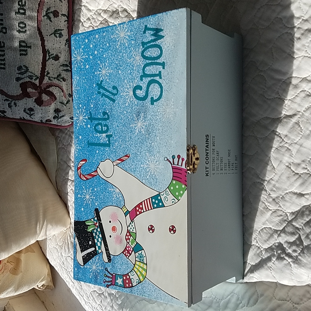 NWOT Snowman Kit☃️